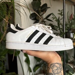 adidas superstar - size 7.5